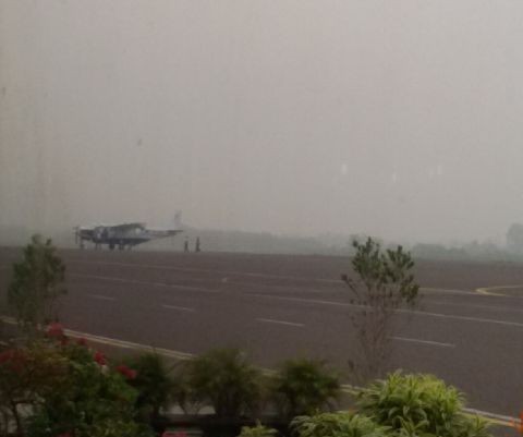 kabut asap di Bandara Sultan Thaha Jambi beberapa waktu lalu